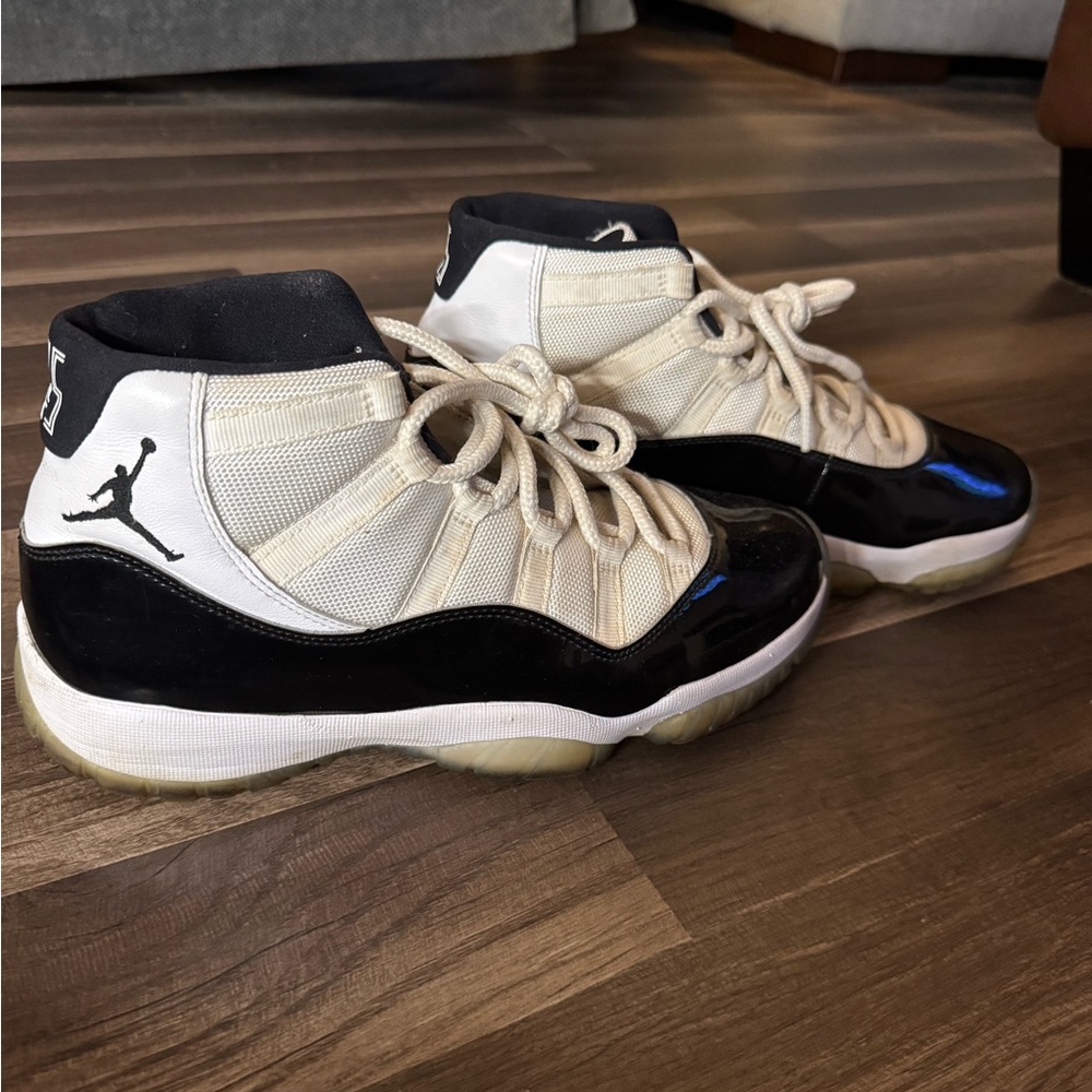 Jordan 11 Concord - Picture 3 of 6